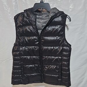 Women's Black Puffer Vest